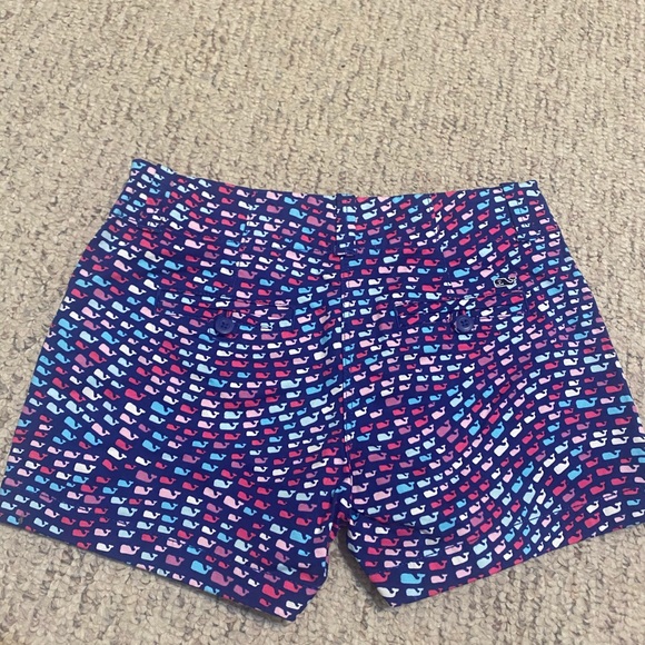 Vineyard vines whale print shorts size 0 - Picture 4 of 6